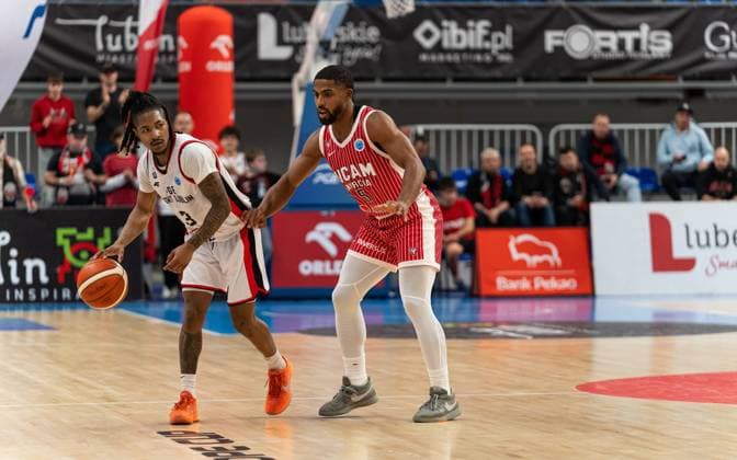 LUBLIN 29.10.2025 KOSZYKOWKA FIBA EUROPE CUP 2025 PGE START LUBLIN - UCAM MURCIA CB BASKETBALL FIBA EUROPE CUP 2025 IN LUBLIN PGE START LUBLIN VS. UCAM MURCIA CB N Z ELIJAH HAWKINS, DAVID DE JULIUS¨ FOT. MATEUSZ MICHALEWSKI NEWSPIX.PL --- newspix.pl POLAND OUT! 