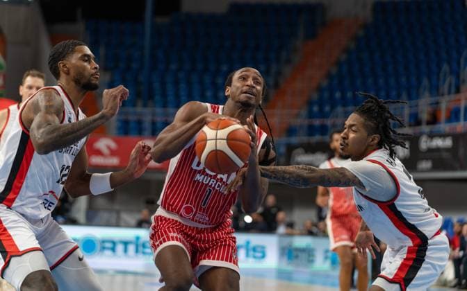LUBLIN 29.10.2025 KOSZYKOWKA FIBA EUROPE CUP 2025 PGE START LUBLIN - UCAM MURCIA CB BASKETBALL FIBA EUROPE CUP 2025 IN LUBLIN PGE START LUBLIN VS. UCAM MURCIA CB N Z MICHAEL FORREST¨ FOT. MATEUSZ MICHALEWSKI NEWSPIX.PL --- newspix.pl POLAND OUT! 