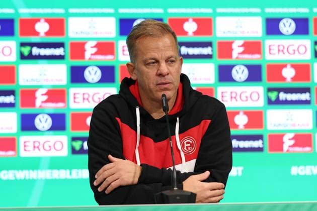 29 10 2025, xrekx, Fußball DFB Pokal 2 Runde, Fortuna Duesseldorf SC Freiburg v l Pressekonferenz Markus Anfang Trainer Fortuna Duesseldorf DFL DFB REGULATIONS PROHIBIT ANY USE OF PHOTOGRAPHS as IMAGE SEQUENCES and or QUASI VIDEO Duesseldorf