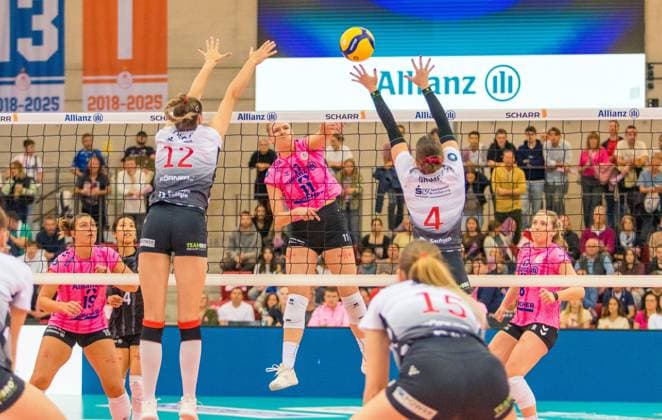 29 10 25 Allianz MTV Stuttgart Dresdner SC Germany, Stuttgart, 29 10 2025, Volleyball, Women, Bundesliga, Season 2025 2026, Allianz MTV Stuttgart Dresdner SC 3 0 Pauline Martin Allianz MTV Stuttgart