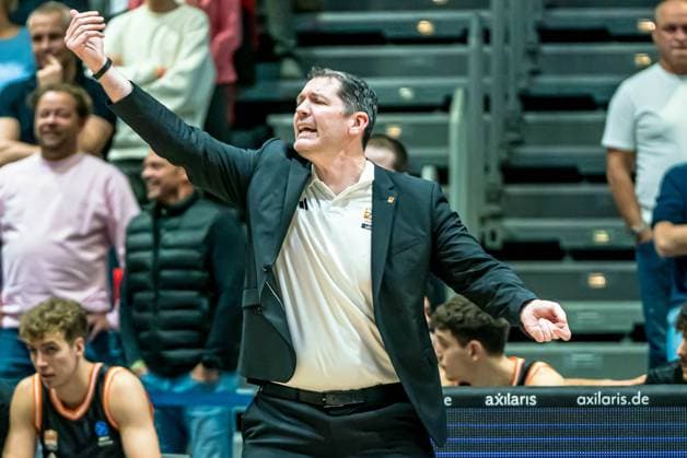 Chemnitz, Germany October 29, 2025 BKT EuroCup 2025 2026 Niners Chemnitz vs Ratiofarm Ulm Pictured Head Coach Ty Harrelson ULM Copyright: xFotostandx xNachtigallx