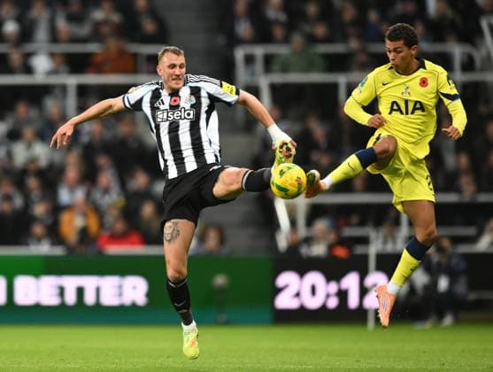 Dan Burn for Newcastle United and Brennan Johnson of Tottenham Hotspur (right) Newcastle United v Tottenham Hotspur, EFL Carabao Cup, Fourth Round, Football, St James Park, Newcastle, UK - 29 Oct 2025Newcastle St James Park United Kingdom EDITORIAL USE ONLY No use with unauthorised audio, video, data, fixture lists, club league logos or live services. Online in-match use limited to 120 images, no video emulation. No use in betting, games or single club league player publications.  Copyright: xRichardxLee Shutterstockx 15627852cp