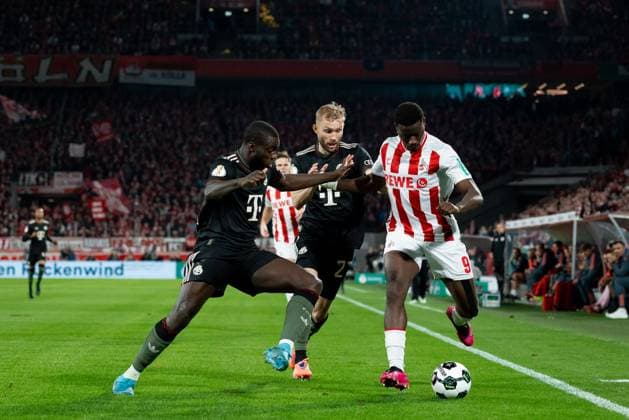 29 10 25, Men, Football, DFB Pokal, 2025 2026, 1 FC Köln FC Bayern München, 2 Runde Ragnar Ache 9 1 FC Köln im Dribbling Köln RheinEnergie Stadion NRW Germany