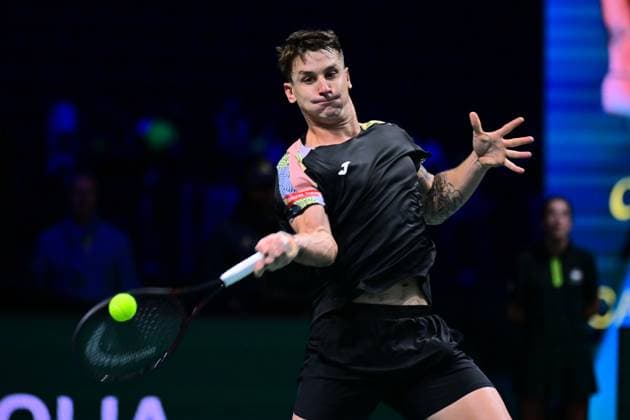 TENNIS : Rolex Paris Masters - Paris - 29 10 2025 Camilo Ugo Carabelli ( Argentina ) during the Rolex Paris Masters at Paris La Defense Arena on October 29, 2025 in Nanterre, France. (Photo by Federico Pestellini PSNewz ) ParisFrance  Copyright: xFedericoxPestellinix