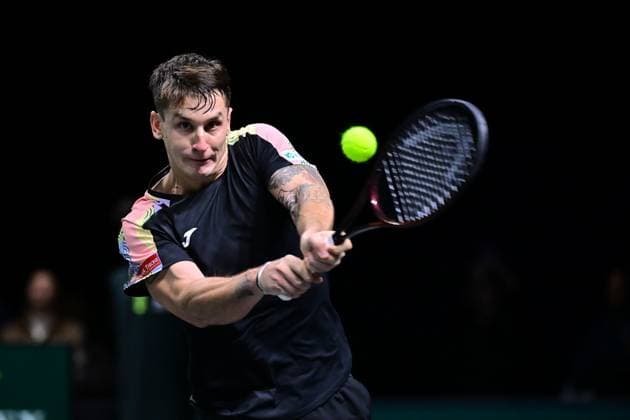 TENNIS : Rolex Paris Masters - Paris - 29 10 2025 Camilo Ugo Carabelli ( Argentina ) during the Rolex Paris Masters at Paris La Defense Arena on October 29, 2025 in Nanterre, France. (Photo by Federico Pestellini PSNewz ) ParisFrance  Copyright: xFedericoxPestellinix