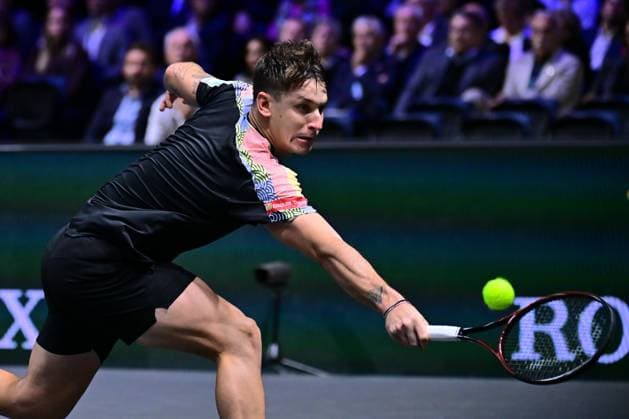 TENNIS : Rolex Paris Masters - Paris - 29 10 2025 Camilo Ugo Carabelli ( Argentina ) during the Rolex Paris Masters at Paris La Defense Arena on October 29, 2025 in Nanterre, France. (Photo by Federico Pestellini PSNewz ) ParisFrance  Copyright: xFedericoxPestellinix