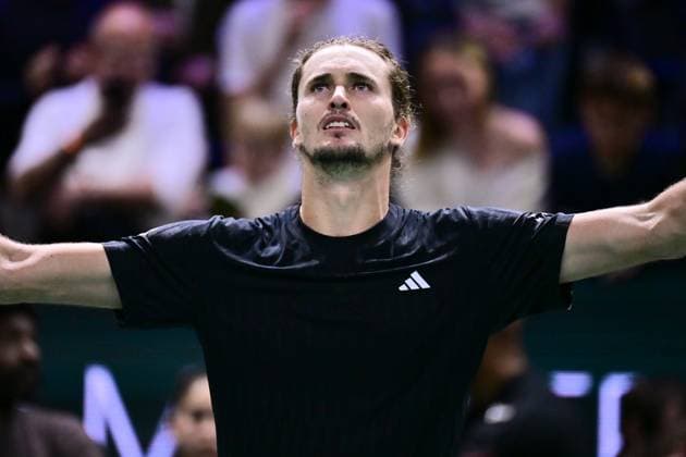 TENNIS : Rolex Paris Masters - Paris - 29 10 2025 Alexander Zverev ( Germany ) celebrates his victory during the Rolex Paris Masters at Paris La Defense Arena on October 29, 2025 in Nanterre, France. (Photo by Federico Pestellini PSNewz ) ParisFrance  Copyright: xFedericoxPestellinix
