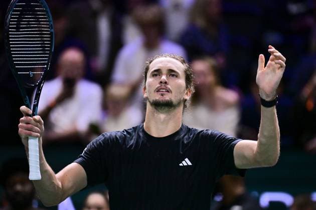 TENNIS : Rolex Paris Masters - Paris - 29 10 2025 Alexander Zverev ( Germany ) celebrates his victory during the Rolex Paris Masters at Paris La Defense Arena on October 29, 2025 in Nanterre, France. (Photo by Federico Pestellini PSNewz ) ParisFrance  Copyright: xFedericoxPestellinix