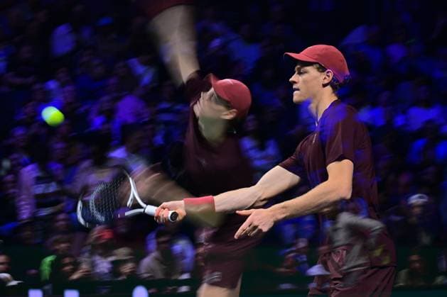 TENNIS : Rolex Paris Masters - Paris - 29 10 2025 Multiple exposure photo of Jannik Sinner ( Italy ) during the Rolex Paris Masters at Paris La Defense Arena on October 29, 2025 in Nanterre, France. (Photo by Federico Pestellini PSNewz ) ParisFrance  Copyright: xFedericoxPestellinix