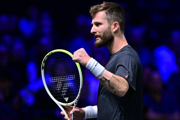 TENNIS : Rolex Paris Masters - Paris - 29 10 2025 Corentin MOUTET ( France ) celebrates during the Rolex Paris Masters at Paris La Defense Arena on October 29, 2025 in Nanterre, France. (Photo by Federico Pestellini PSNewz ) ParisFrance  Copyright: xFedericoxPestellinix