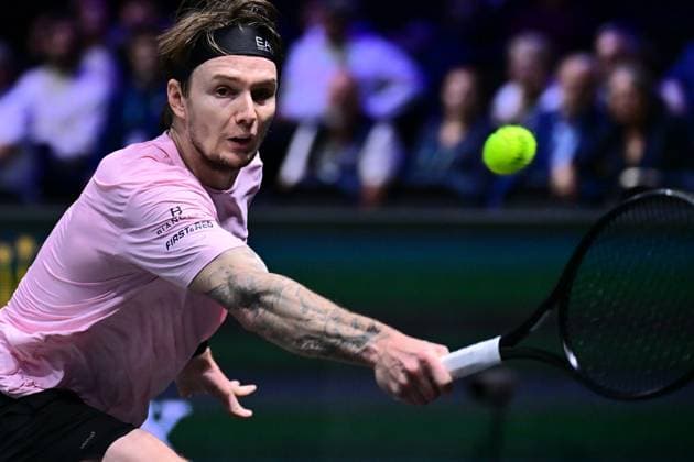 TENNIS : Rolex Paris Masters - Paris - 29 10 2025 Alexander Bublik ( Kazakhstan ) during the Rolex Paris Masters at Paris La Defense Arena on October 29, 2025 in Nanterre, France. (Photo by Federico Pestellini PSNewz ) ParisFrance  Copyright: xFedericoxPestellinix