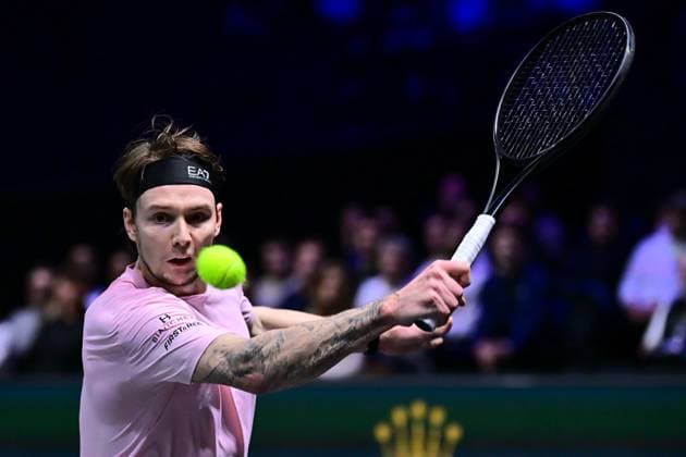TENNIS : Rolex Paris Masters - Paris - 29 10 2025 Alexander Bublik ( Kazakhstan ) during the Rolex Paris Masters at Paris La Defense Arena on October 29, 2025 in Nanterre, France. (Photo by Federico Pestellini PSNewz ) ParisFrance  Copyright: xFedericoxPestellinix