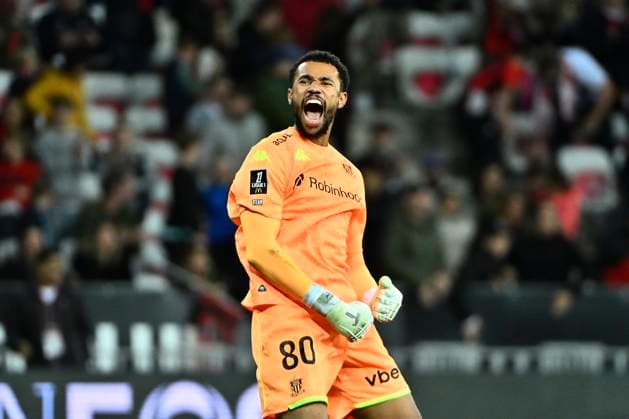 FOOTBALL : OGC Nice vs LOSC Lille - ligue 1 - 29 10 25 Nice™s goalkeeper 80 YÃ hvann Diouf reacts after victory during the French L1 2025-2026 season football match between OGC Nice and LOSC Lille at Louis II stadium of Monaco, south France, on October 29, 2025. NICEFrance  Copyright: xfredxDIDES psnewzx
