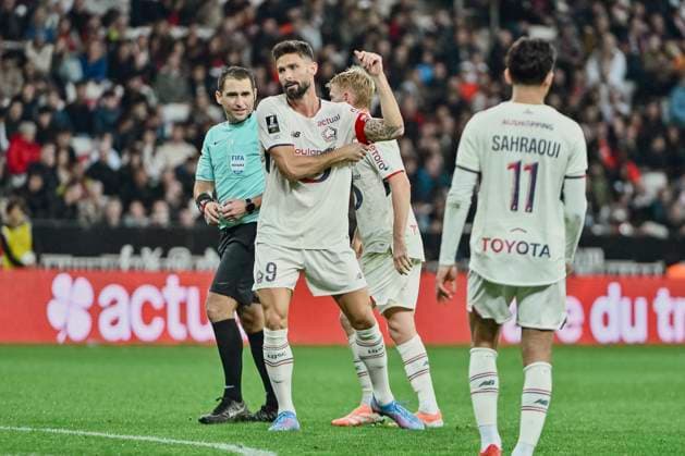 FOOTBALL : OGC Nice vs LOSC Lille - ligue 1 - 29 10 25 Lille s forward 9 Olivier Giroud during the French L1 2025-2026 season football match between OGC Nice and LOSC Lille at Louis II stadium of Monaco, south France, on October 29, 2025. NICEFrance  Copyright: xfredxDIDES psnewzx