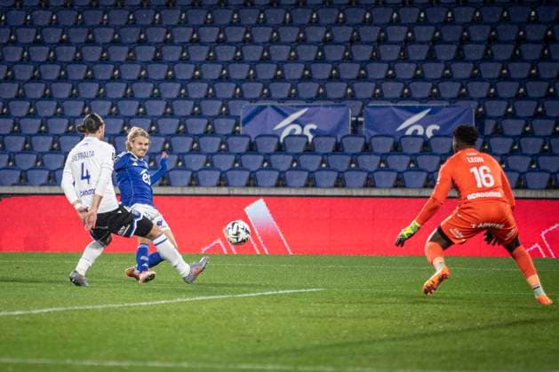 FOOTBALL: Ligue 1 Racing Strasbourg (RCS) vs Auxerre. 10eme Journee. 29 10 2025 Stade de la Meinau. Strasbourg - France Sebastian Nanasi 11 (RCS)  Copyright: xElyxandroxCEGARRAx
