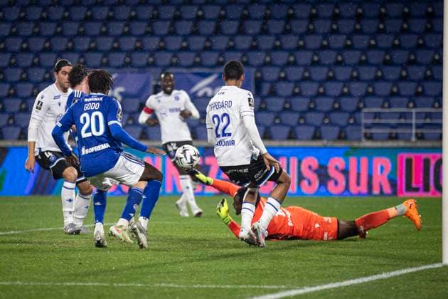 FOOTBALL: Ligue 1 Racing Strasbourg (RCS) vs Auxerre. 10eme Journee. 29 10 2025 Stade de la Meinau. Strasbourg - France Donovan LÃ on 16  Copyright: xElyxandroxCEGARRAx