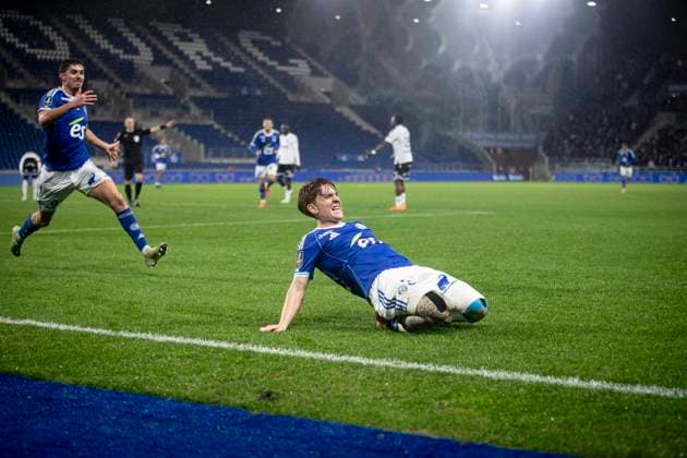 FOOTBALL: Ligue 1 Racing Strasbourg (RCS) vs Auxerre. 10eme Journee. 29 10 2025 Stade de la Meinau. Strasbourg - France Joie des joueurs de l equipe de Racing Strasbourg apres le but de Valentin Barco 32 (RCS)  Copyright: xElyxandroxCEGARRAx