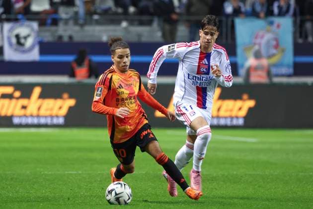 FOOTBALL : Paris FC Vs Olympique Lyonnais - Ligue 1 - 29 10 2025 Ilan Kebbal (Paris FC) Vs Afonso Moreira (Olympique Lyonnais) ParisFrance  Copyright: xMichaelxBaucherx