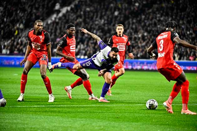 FOOTBALL : Toulouse vs Rennes - 10eme Journee de Ligue 1 McDonald S - Toulouse - 29 10 2025 Aron Donnum (tfc) Toulouse  Copyright: xThierryxBretonx