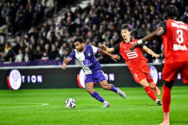 FOOTBALL : Toulouse vs Rennes - 10eme Journee de Ligue 1 McDonald S - Toulouse - 29 10 2025 Cristian Casseres (tfc) Toulouse  Copyright: xThierryxBretonx