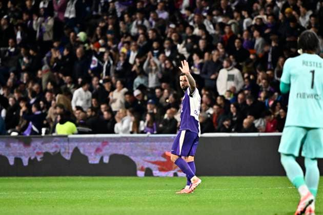 FOOTBALL : Toulouse vs Rennes - 10eme Journee de Ligue 1 McDonald S - Toulouse - 29 10 2025 Action du penalty joie Aron Donnum apres egalisation Toulouse  Copyright: xThierryxBretonx
