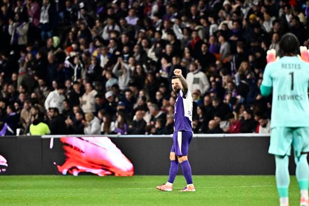 FOOTBALL : Toulouse vs Rennes - 10eme Journee de Ligue 1 McDonald S - Toulouse - 29 10 2025 Action du penalty joie Aron Donnum apres egalisation Toulouse  Copyright: xThierryxBretonx