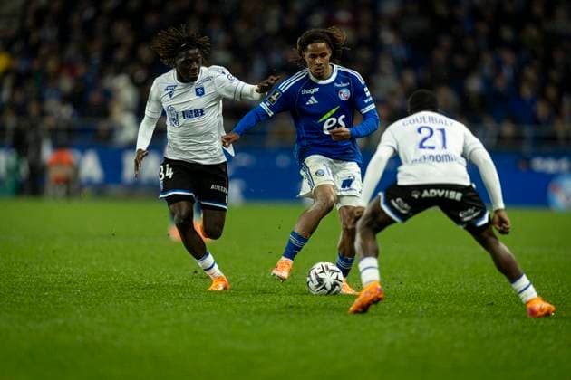 FOOTBALL: Ligue 1 Racing Strasbourg (RCS) vs Auxerre. 10eme Journee. 29 10 2025 Stade de la Meinau. Strasbourg - France Mathis Amougou 17 (RCS)  Copyright: xelyxandroxcegarrax