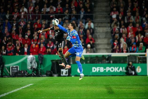COLOGNE, GERMANY - 29 OCTOBER, 2025: Luis Diaz, Marius Buelter - The football match of Germany Cup DFB Pokal 1.FC Koeln vs FC Bayern at Rhein Energie Stadion.  Copyright: xVitaliixKliuievx