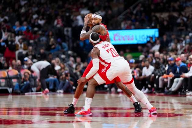October 29, 2025, Toronto, On, Canada: Houston Rockets guard Josh Okogie (20) defends against Toronto Raptors forward Brandon Ingram (3) during the second half of preseason NBA, Basketball Herren, USA basketball action in Toronto, Wednesday, Oct. 29, 2025. Brandon Ingram, Josh Okogie - ZUMAc35_ 20251029_zaf_c35_166 Copyright: xThomasxSkrljx