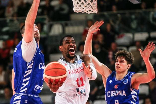 BASKET - Basket FIBA Europe Cup - UNA Hotels Reggio Emilia vs KK Cibona Bryson Williams (Unahotels Reggio Emilia) during UNA Hotels Reggio Emilia vs KK Cibona, Basketball FIBA Europe Cup match in Reggio Emilia, Italy, October 29 2025 Reggio Emilia Italy  Copyright: xIPAxSport ABACAx