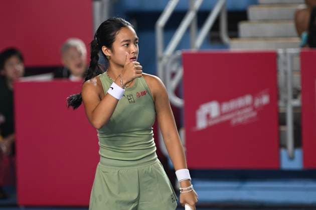 Hong Kong Tennis Open - Day 6 Filipino tennis player Alexandra Eala during a match at the Hong Kong Tennis Open on October 30, 2025 in Hong Kong. (Photo by Kobe Li Nexpher Images) Hong Kong