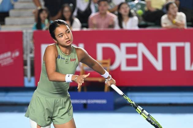 Hong Kong Tennis Open - Day 6 Filipino tennis player Alexandra Eala during a match at the Hong Kong Tennis Open on October 30, 2025 in Hong Kong. (Photo by Kobe Li Nexpher Images) Hong Kong
