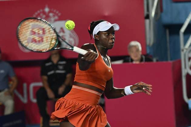 Hong Kong Tennis Open - Day 6 Canadian tennis player Victoria Mboko during a match at the Hong Kong Tennis Open on October 30, 2025 in Hong Kong. (Photo by Kobe Li Nexpher Images) Hong Kong