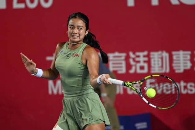 Hong Kong Tennis Open - Day 6 Filipino tennis player Alexandra Eala during a match at the Hong Kong Tennis Open on October 30, 2025 in Hong Kong. (Photo by Kobe Li Nexpher Images) Hong Kong