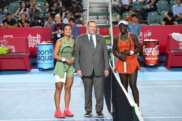 Hong Kong Tennis Open - Day 6 Filipino tennis player Alexandra Eala and Canadian tennis player Victoria Mboko before a match at the Hong Kong Tennis Open on October 30, 2025 in Hong Kong. (Photo by Kobe Li Nexpher Images) Hong Kong