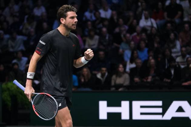 October 30, 2025, Nanterre, Hauts De Seine, France: CAMERON NORRIE (GBR) returns the ball to VALENTIN VACHEROT (MON) during the round of 16 of Rolex Paris Masters 1000 tournament at La Defense Arena Stadium - Nanterre - France..Vacherot won 7:6 6:4 Nanterre France - ZUMAp119 20251030_zaf_p119_004 Copyright: xPierrexSteveninx