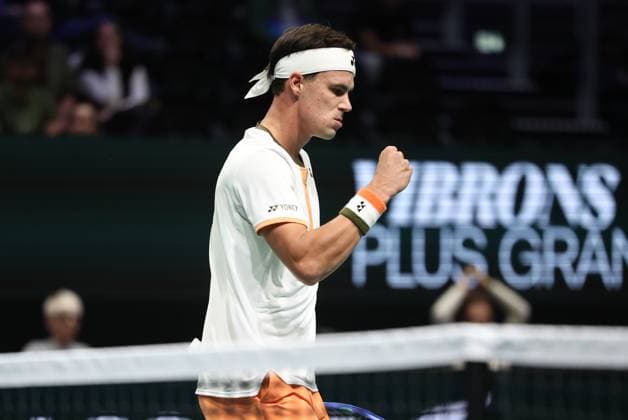 ROLEX PARIS MASTERS TENNIS 2025 Thierry Larret MAXPPP - Nanterre (92) 30 10 2025 Thierry Larret Maxppp. Tennis. Rolex Paris Masters. Paris La Defense, Nanterre (92). Du 25 octobre au 2 novembre 2025. Jeudi 30 octobre 2025. Felix AUBER-ALIASSIME (CAN) vs Daniel ALTMAIER (GER) Nanterre (92) PARIS LA DEFENSE ARENA ILE DE FRANCE FRANCE  Copyright: xMAXPPPxThierryxLarretx TLR202510304140 TLR202510304140