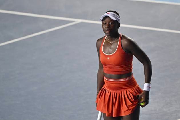 Hong Kong Tennis Open - Day 6 Canadian tennis player Victoria Mboko during a match at the Hong Kong Tennis Open on October 30, 2025 in Hong Kong. (Photo by Kobe Li Nexpher Images) Hong Kong