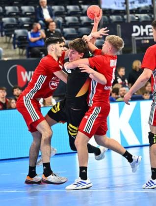 30 10 2025 Handball international U20 U21 Germany gg Hungary xwoxzix Rasmus Ankermann 10, Germany vs Mate Fazekas 31, Hungary Adam Horvath Garaba 6, Hungary