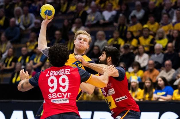 251030 Eric Johansson of Sweden during the international friendly handball match between Sweden and Spain on October 30, 2025 in Linköping Photo Magnus Andersson BILDBYRAN COP 308 MN0202 handball, handboll, handball,international friendly,sverige, sw  Copyright: MAGNUSxANDERSSON BB251030MN009