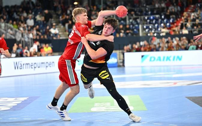 30 10 2025 Handball international U20 U21 Germany gg Hungary xwoxzix Adam Horvath Garaba 6, Hungary Rasmus Ankermann 10, Germany