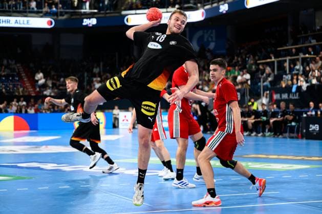 Nuremberg Handball Laenderspiel U20 Germany Hungary Tim Schröder Schroeder Germany Nuremberg PSD Bank Arena Bayern Germany