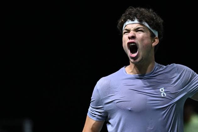 Rolex Paris Master Day 4 - Paris Ben Shelton (USA) during his third round at the 2025 Rolex Paris Masters at the U Arena in Paris, FRANCE, on October 30, 2025. Photo by Corinne Dubreuil ABACAPRESS.COM Paris France  Copyright: xDubreuilxCorinne ABACAx