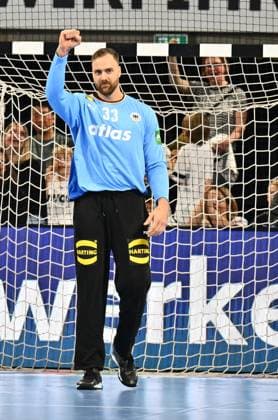 30 10 2025 Handball international Germany gg Iceland xwoxzix Andreas Wolff 33, Germany clenches fist fists