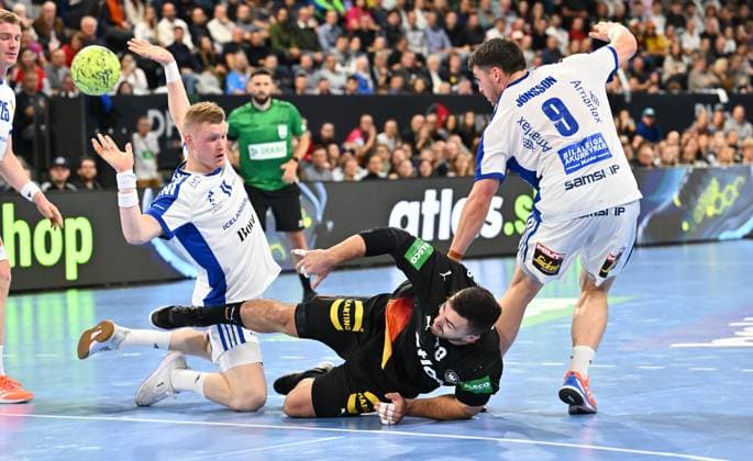 30 10 2025 Handball international Germany gg Iceland xwoxzix Jannik Kohlbacher 80, Germany vs Ymir Örn Gislason 11, Iceland Elvar Örn Jonsson 9, Iceland