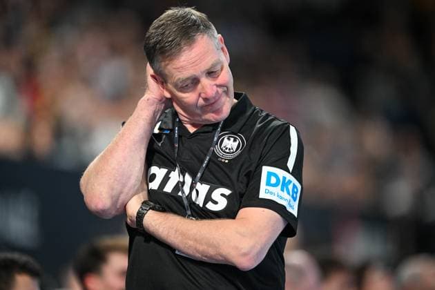 DHB 25 26 Germany Iceland on 30 10 2025 at the PSD Bank Nuernberg ARENA in Nuremberg Coach Alfred Gislason Germany pensive MT