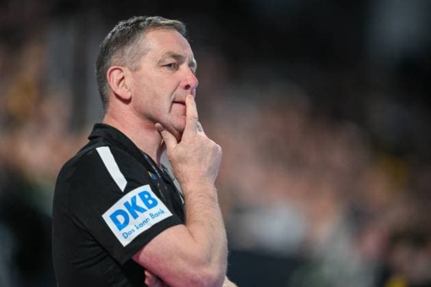 DHB 25 26 Germany Iceland on 30 10 2025 at the PSD Bank Nuernberg ARENA in Nuremberg Coach Alfred Gislason Germany pensive MT