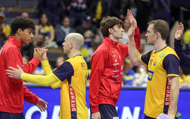 Spain s Pablo Urdangarin de Borbon after Thursday s international handball training match between Sweden and Spain at Saab Arena in Linköping, Sweden October 30, 2025 LINKÖPING SWEDEN x11900x  Copyright: xPärxBäckström TTx HANDBALL SWEDEN-SPAIN