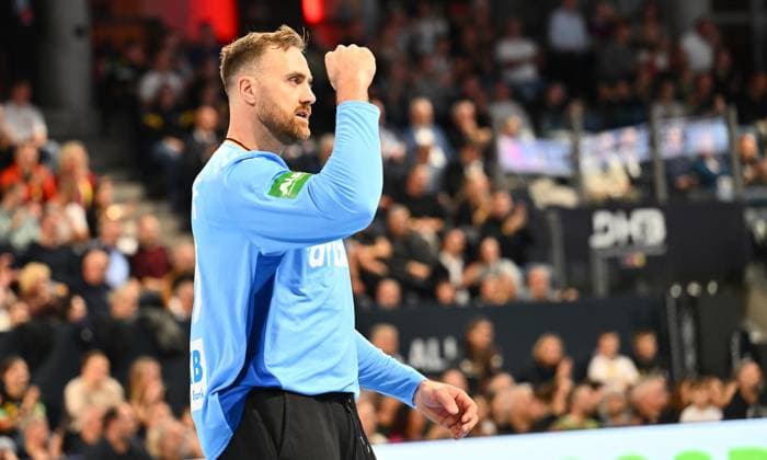 30 10 2025 Handball international Germany gg Iceland xwoxzix Andreas Wolff 33, Germany clenches fist fists