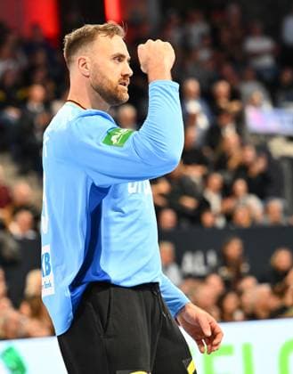 30 10 2025 Handball international Germany gg Iceland xwoxzix Andreas Wolff 33, Germany clenches fist fists